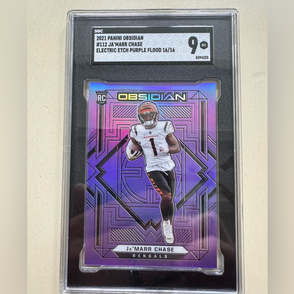 2021 Panini Obsidian Ja’marr Chase Electric Etch Purple Flood 16/16 #112 SGC 9